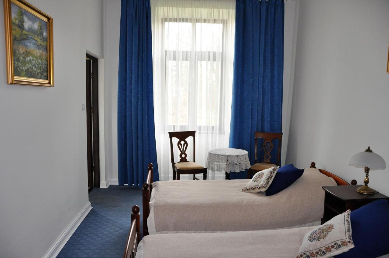 Folwark Goscino-Dwor Bed and Breakfast Kamer foto